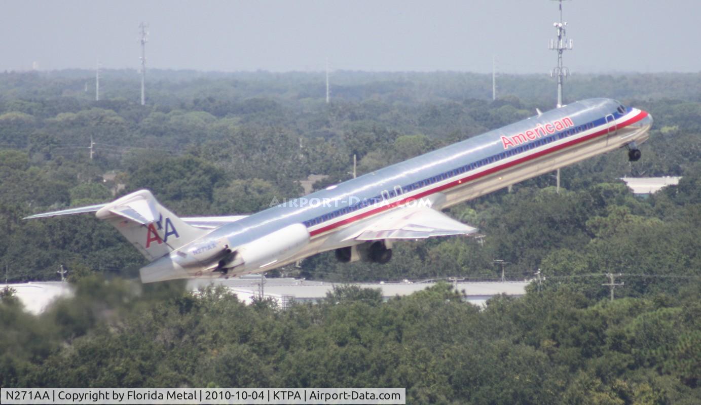N271AA, 1985 McDonnell Douglas MD-82 (DC-9-82) C/N 49293, TPA 2010