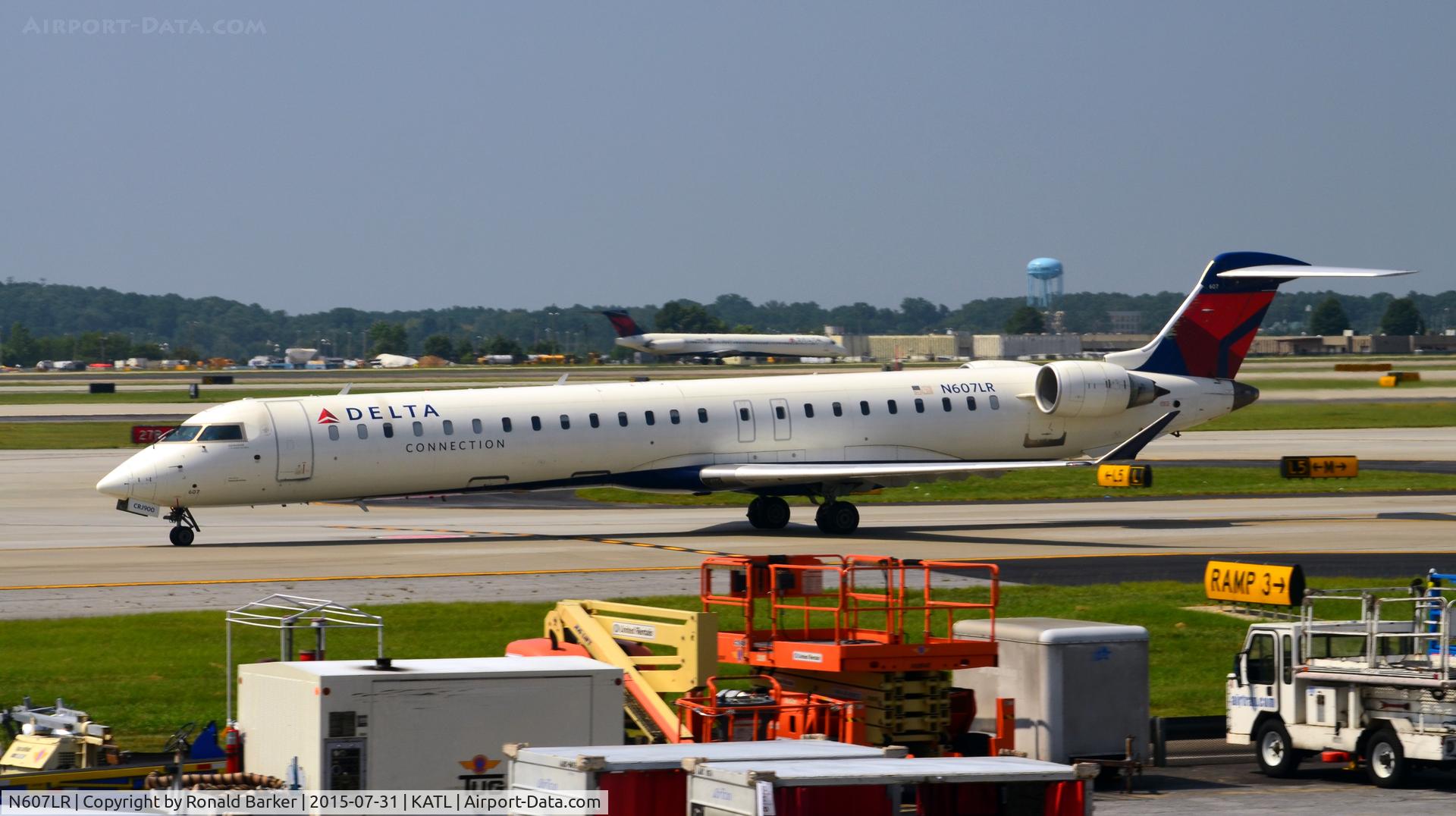 N607LR, 2008 Bombardier CRJ-900ER (CL-600-2D24) C/N 15178, Taxi Atlanta