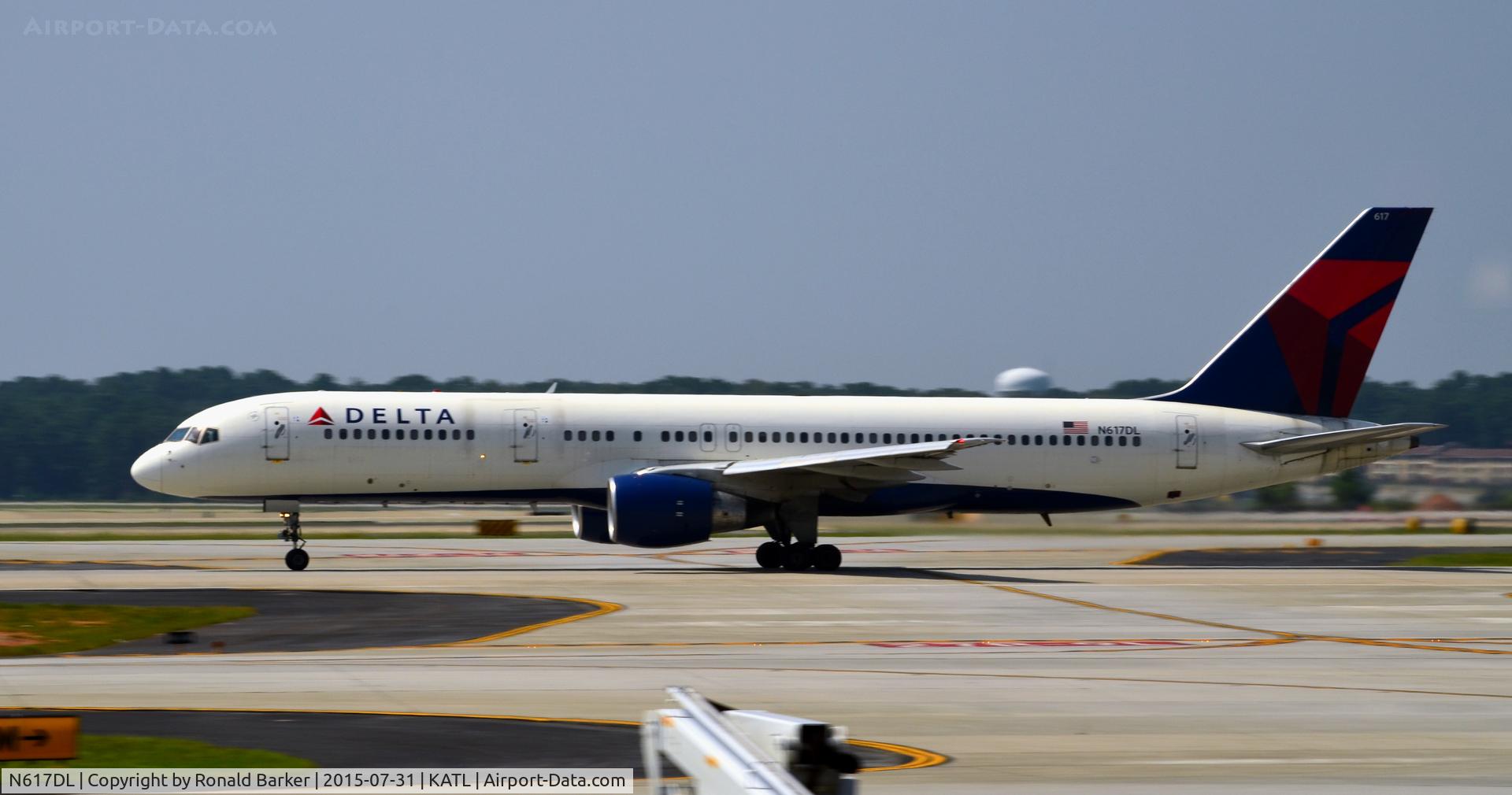 N617DL, 1986 Boeing 757-232 C/N 22907, Takeoff Atlanta