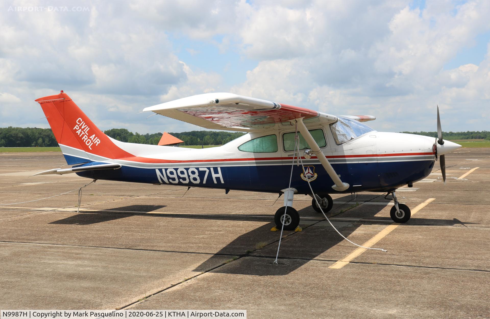 N9987H, 1982 Cessna 182R Skylane C/N 18268164, Cessna 182R