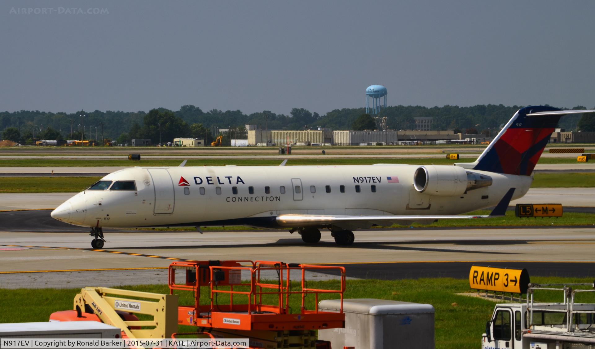N917EV, 2003 Bombardier CRJ-200ER (CL-600-2B19) C/N 7769, Taxi Atlanta