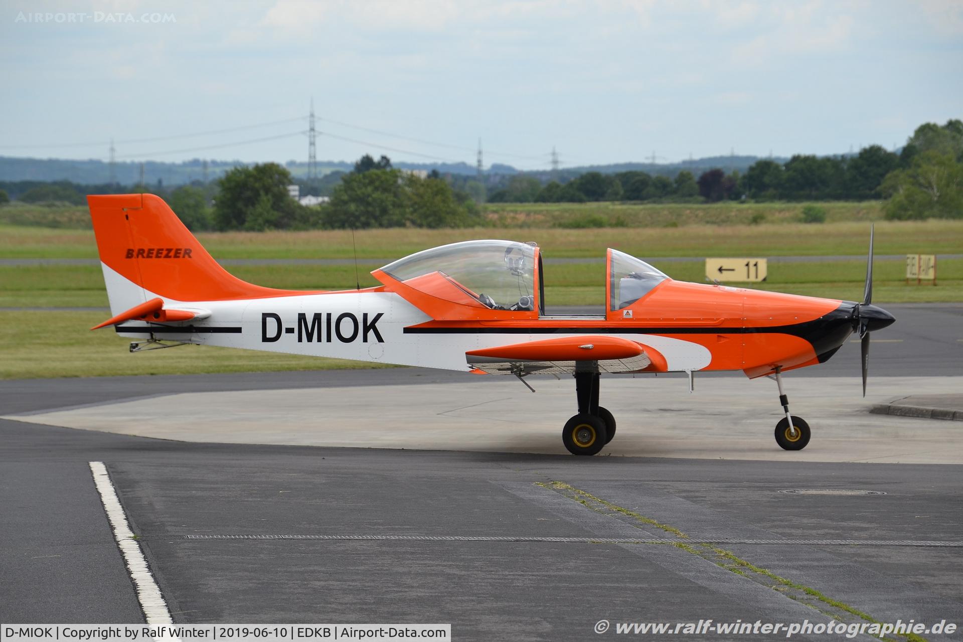 D-MIOK, Aerostyle Breezer CL C/N UL104, Breezer B600 - Private - UL104 - D-MIOK - 10.06.2019 - EDKB