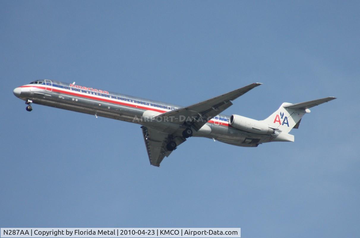 N287AA, 1985 McDonnell Douglas MD-82 (DC-9-82) C/N 49299, MCO 2010
