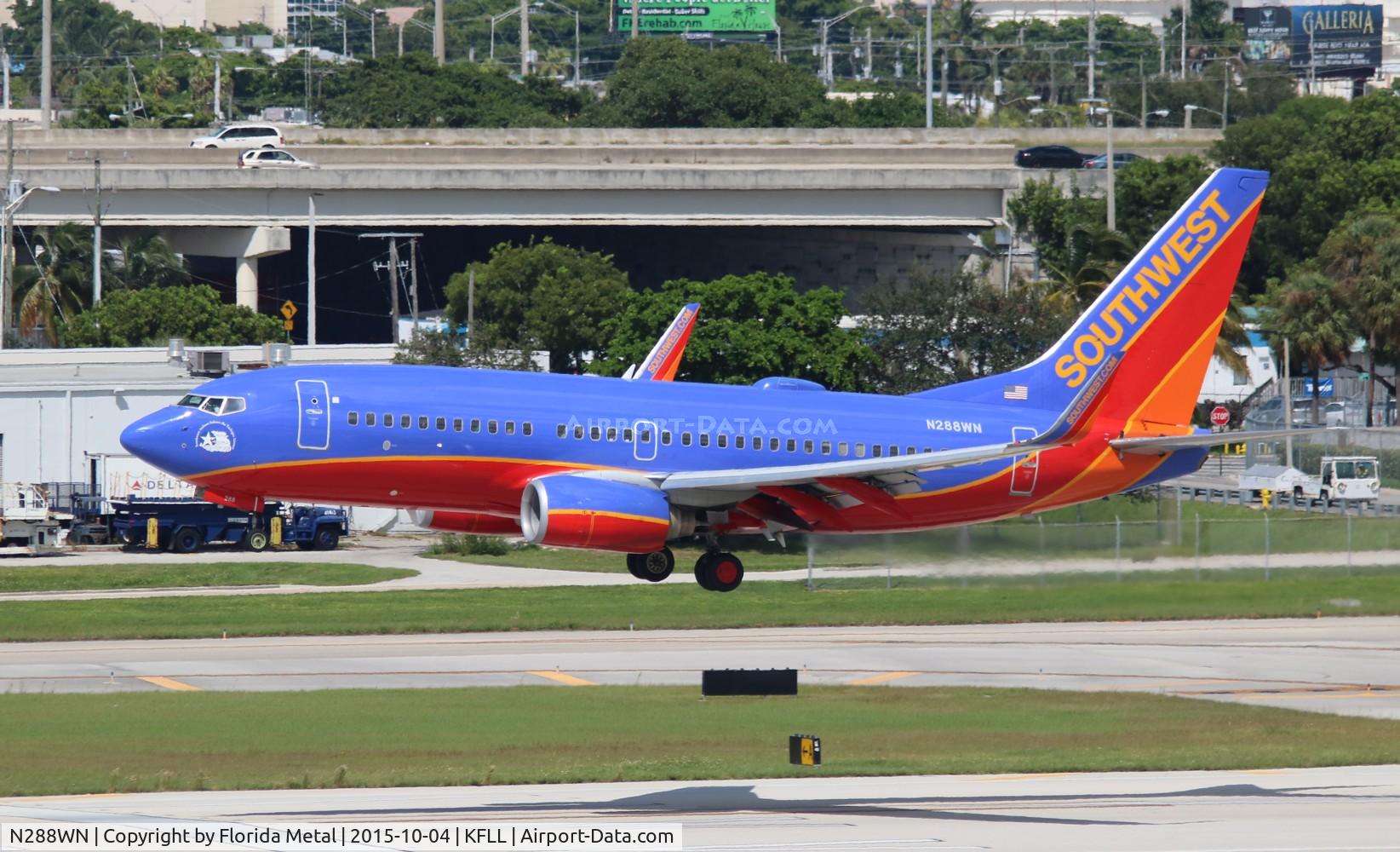 N288WN, 2007 Boeing 737-7H4 C/N 36611, FLL 2015