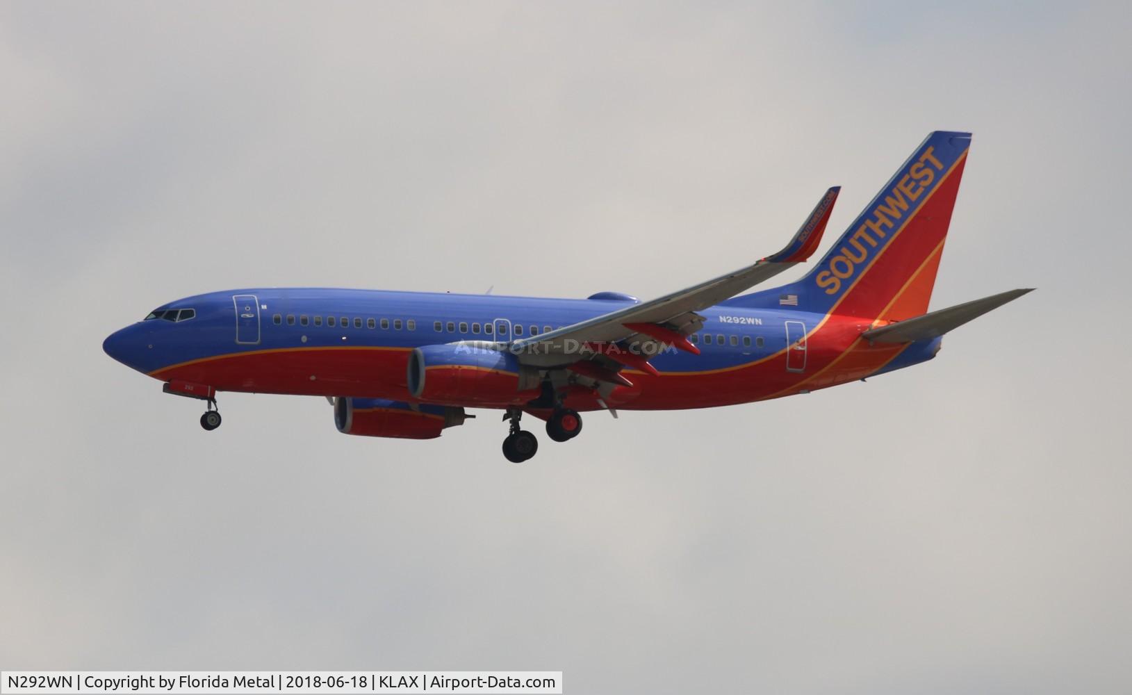 N292WN, 2007 Boeing 737-7H4 C/N 32538, LAX 2018