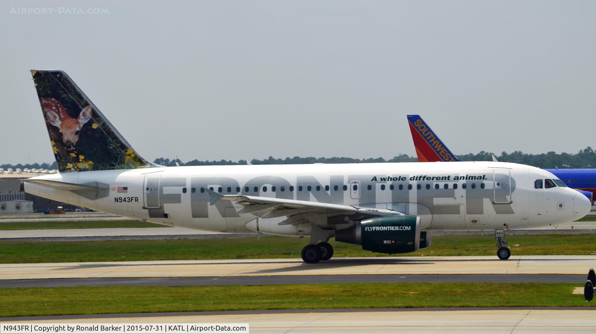 N943FR, 2005 Airbus A319-112 C/N 2518, Taxi Atlanta