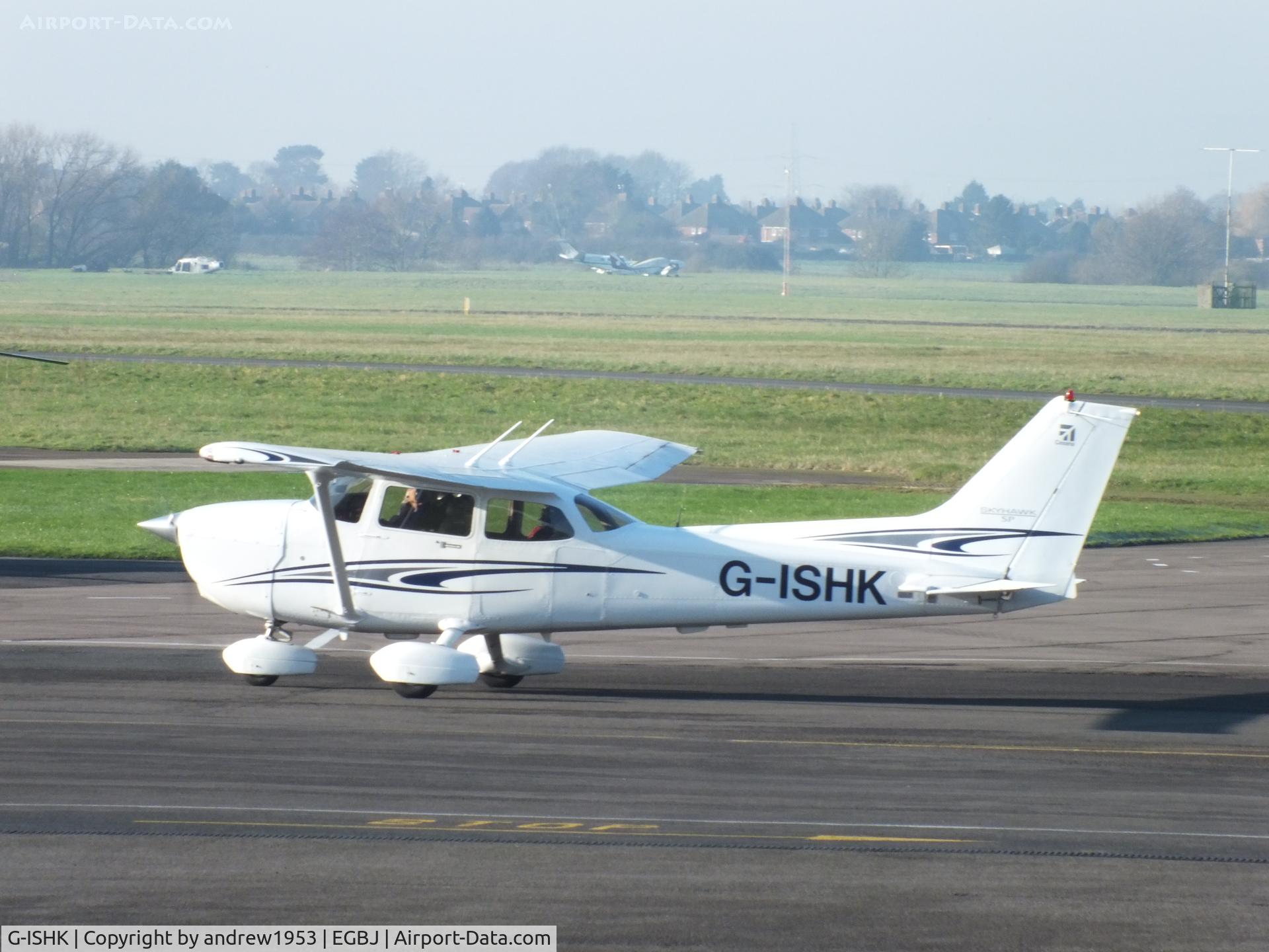 G-ISHK, 2005 Cessna 172S C/N 172S9783, G-ISHK at Gloucestershire Airport.