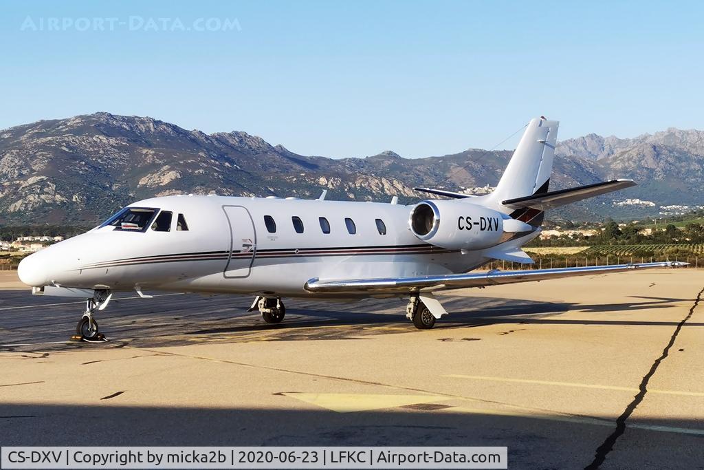 CS-DXV, 2008 Cessna 560 Citation XLS C/N 560-5782, Parked with new colours.