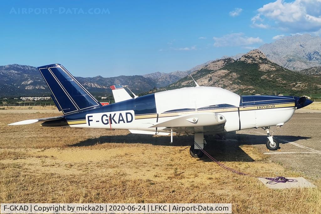 F-GKAD, Socata TB-20 C/N 954, Parked