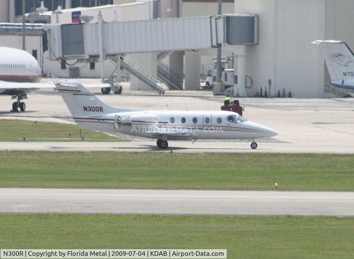 N300R, 2004 Raytheon Aircraft Company 400A C/N RK-386, DAB 2009