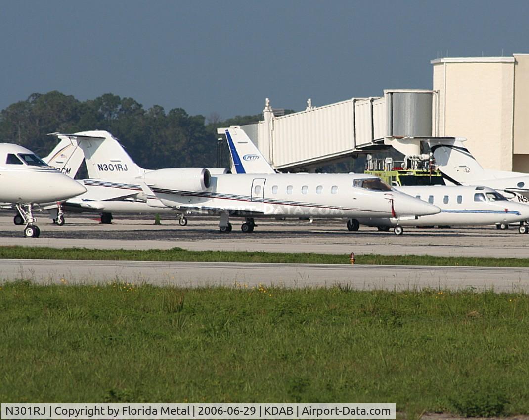 N301RJ, 1995 Learjet 60 C/N 054, DAB 2006