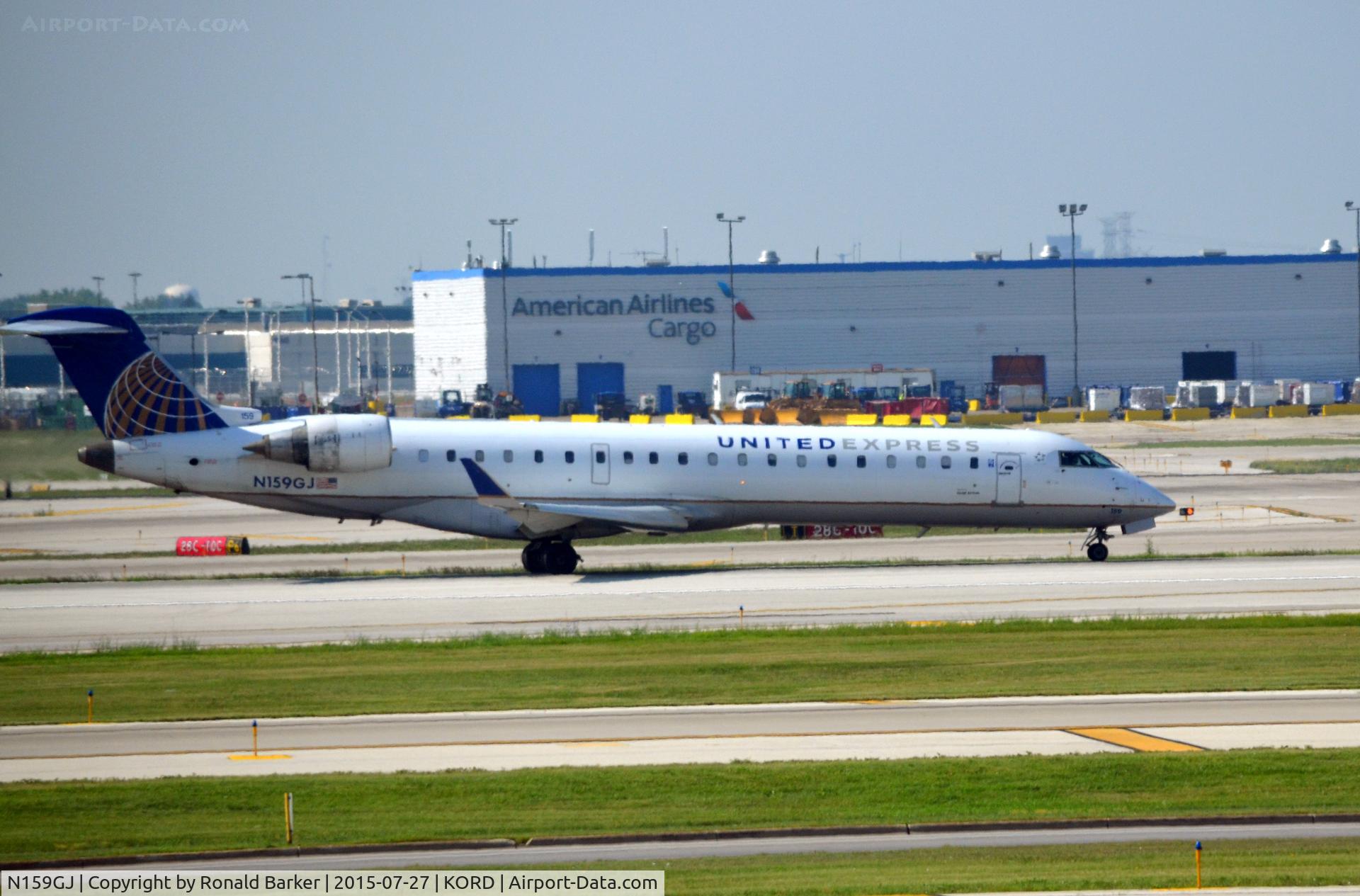 N159GJ, 2005 Bombardier CRJ-702 (CL-600-2C10) Regional Jet C/N 10238, Taxi O'Hare