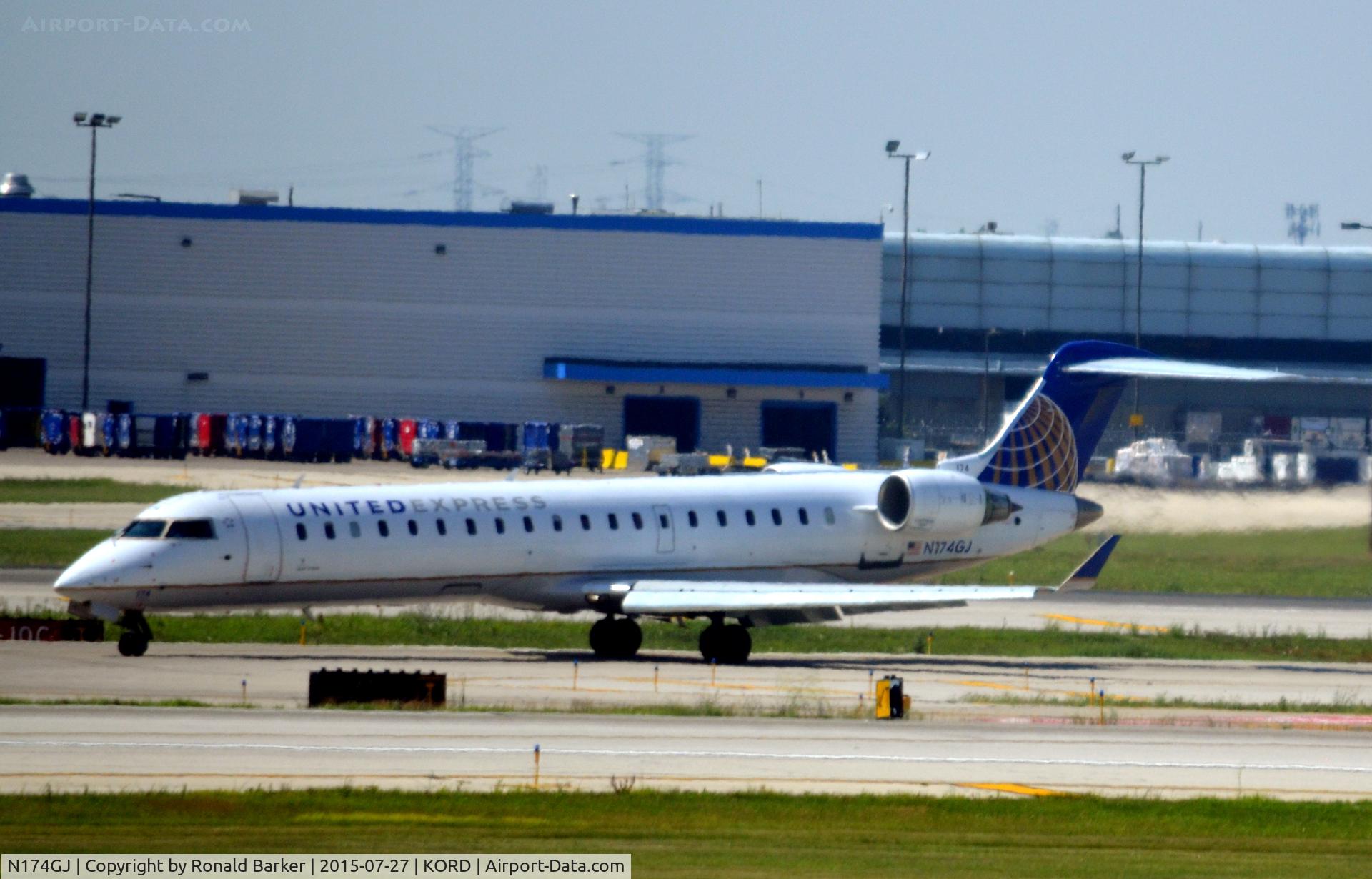 N174GJ, Bombardier CRJ-701ER (CL-600-2C10) Regional Jet C/N 10296, Taxi O'Hare