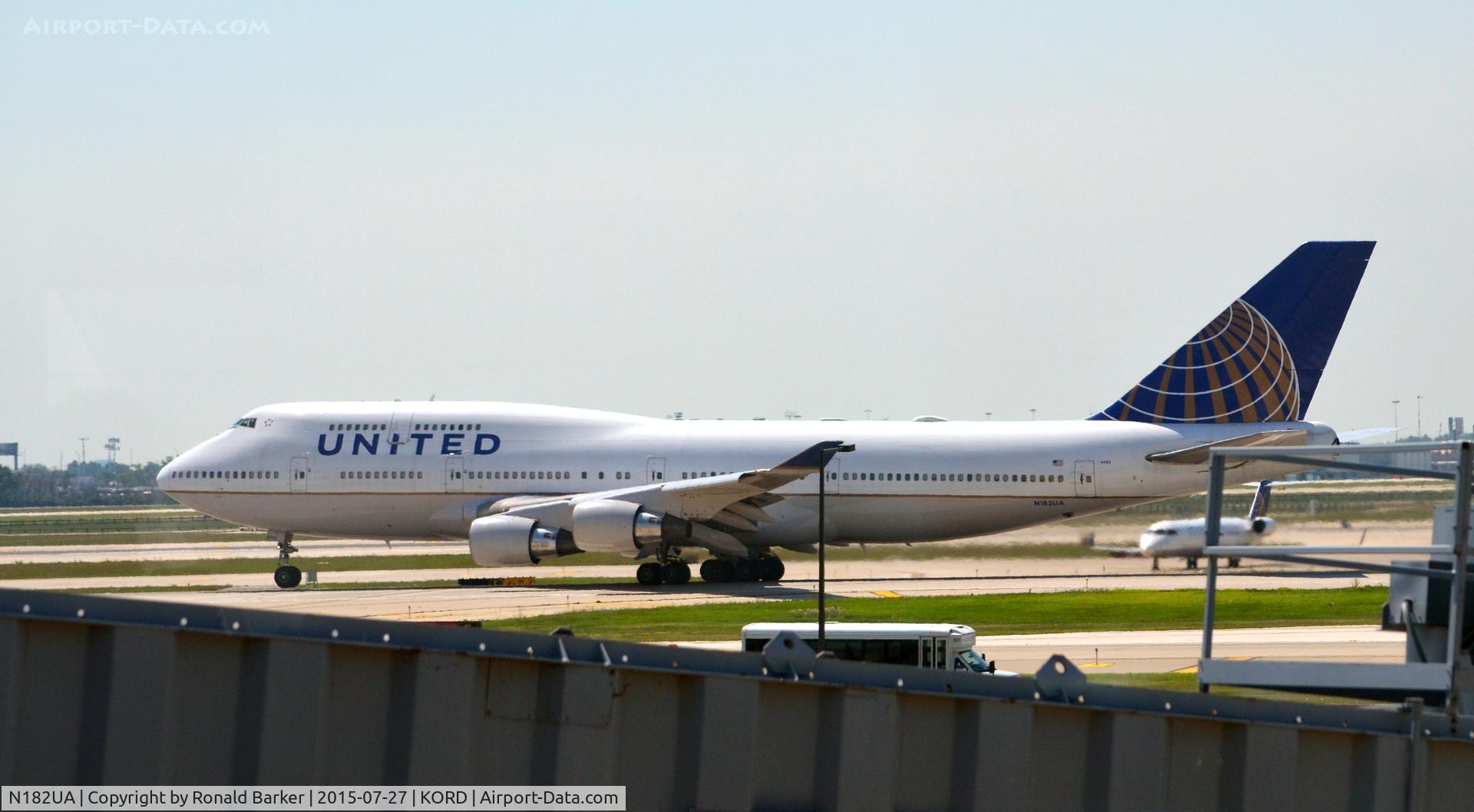 N182UA, 1991 Boeing 747-422 C/N 25279, Taxi O'Hare