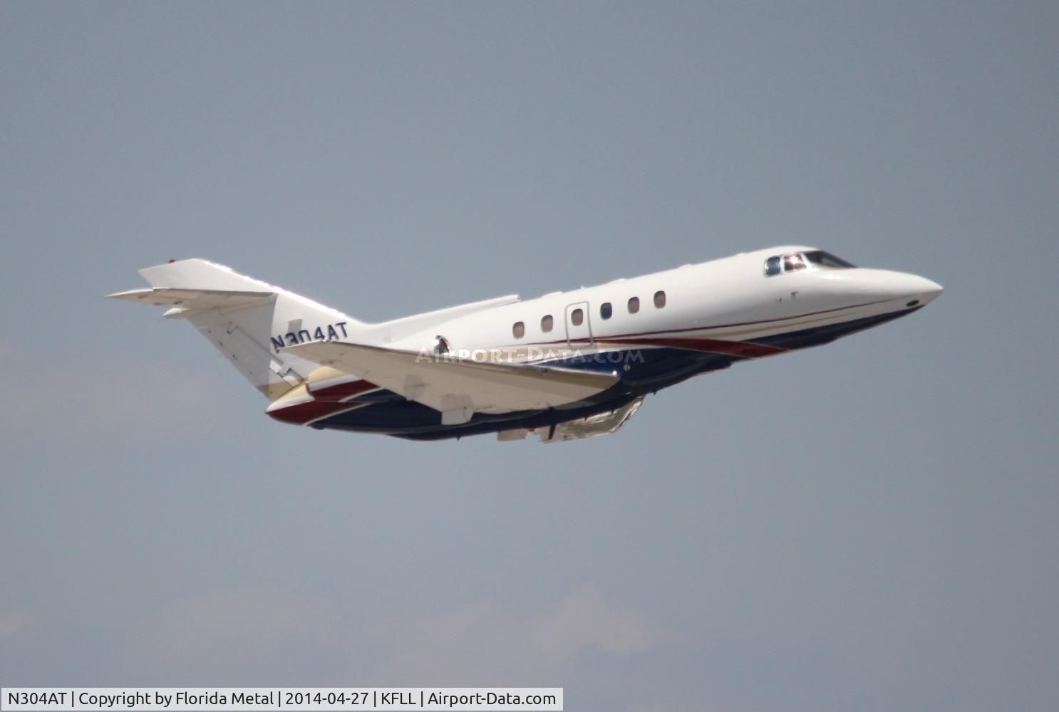 N304AT, 1994 Raytheon Hawker 800 C/N 258257, FLL 2014