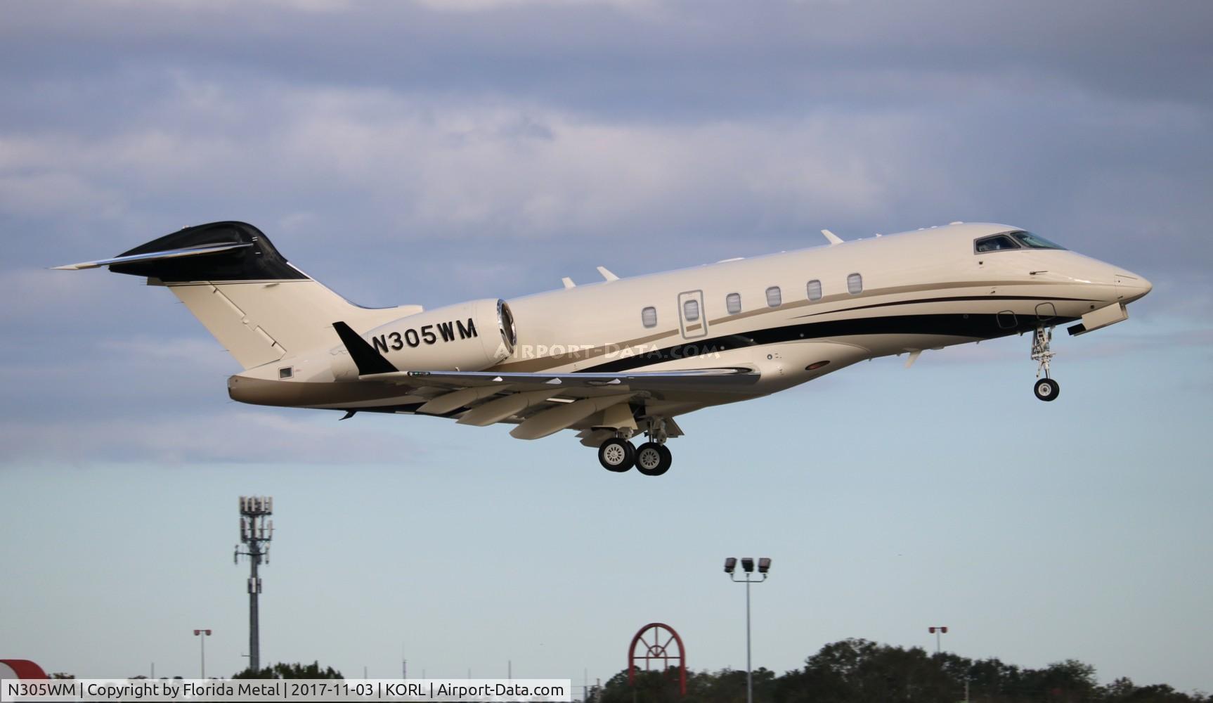 N305WM, 2012 Bombardier Challenger 300 (BD-100-1A10) C/N 20379, ORL 2017