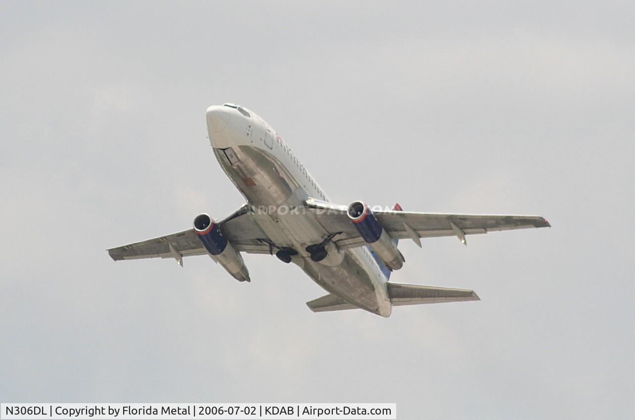 N306DL, 1983 Boeing 737-232 C/N 23078, DAB 2006