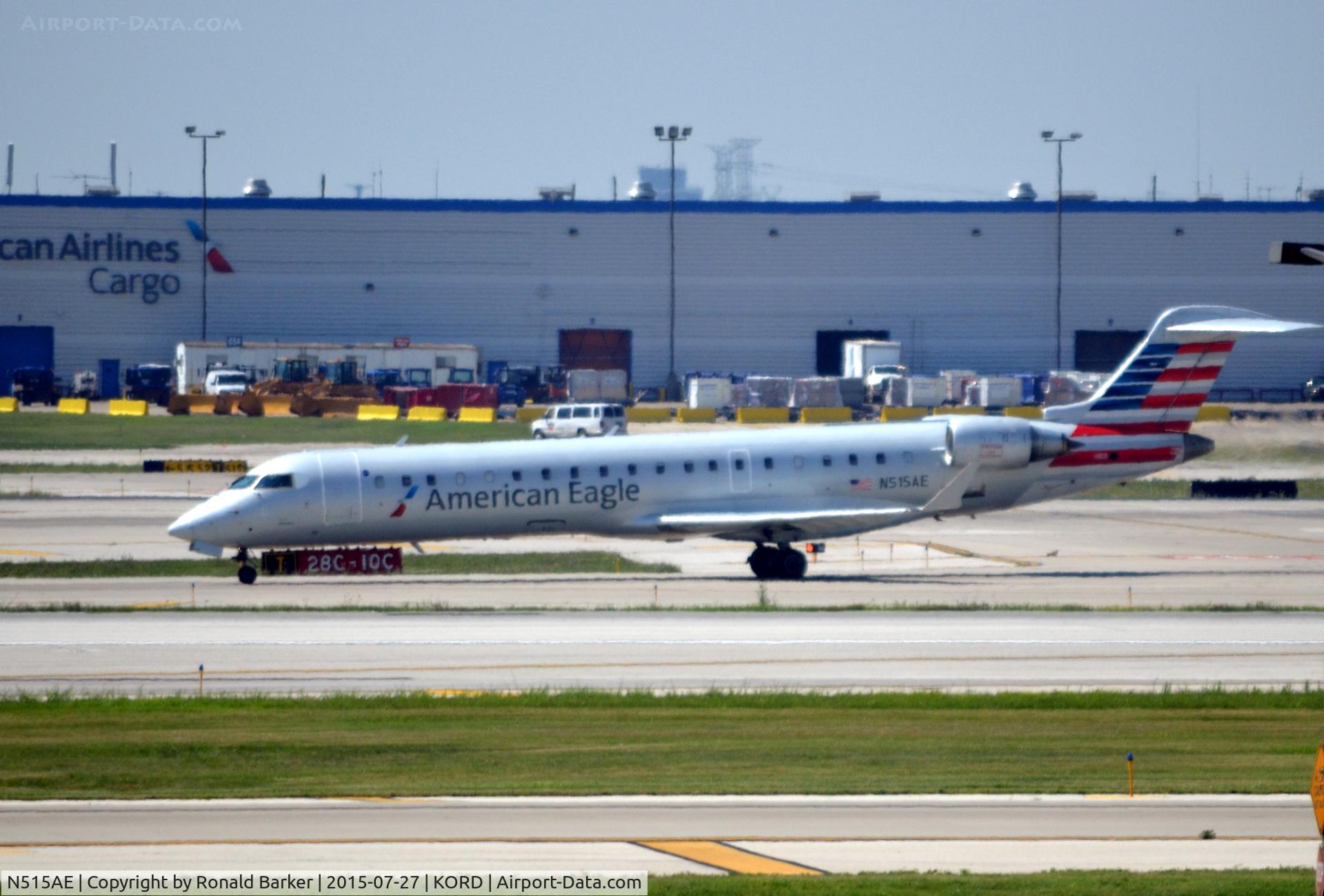 N515AE, 2003 Bombardier CRJ-701ER (CL-600-2C10) Regional Jet C/N 10121, Taxi O'Hare