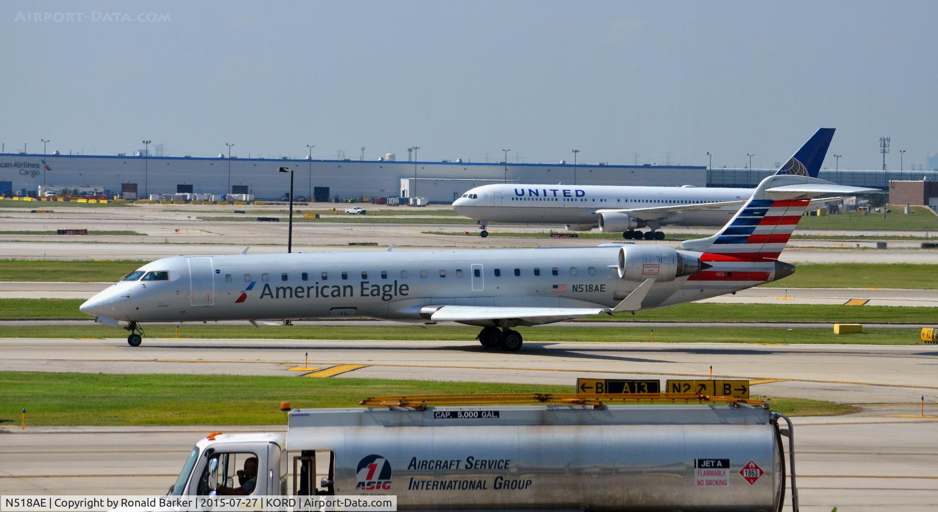 N518AE, 2003 Bombardier CRJ-701ER (CL-600-2C10) Regional Jet C/N 10126, Taxi O'Hare