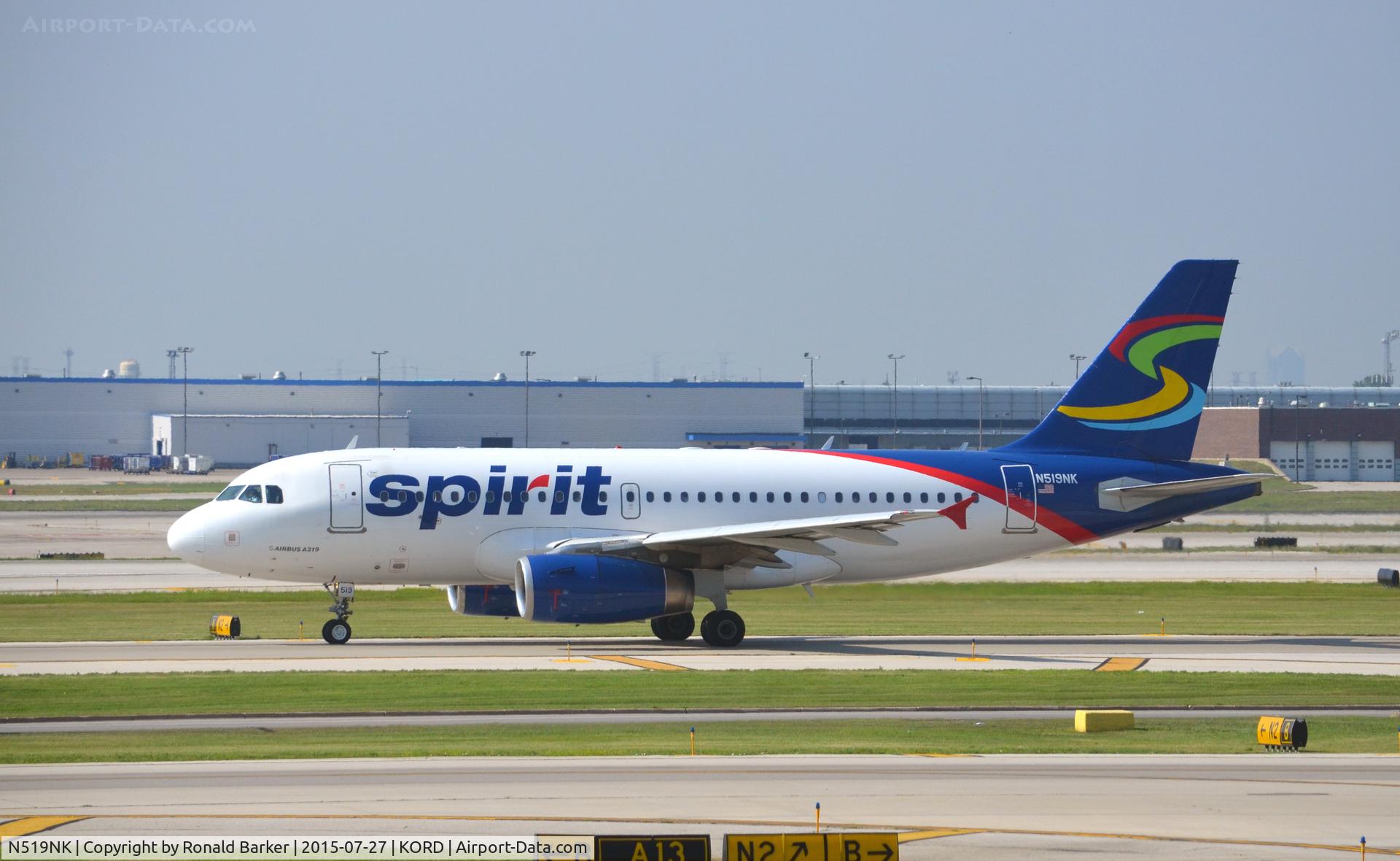 N519NK, 2006 Airbus A319-132 C/N 2723, Taxi O'Hare