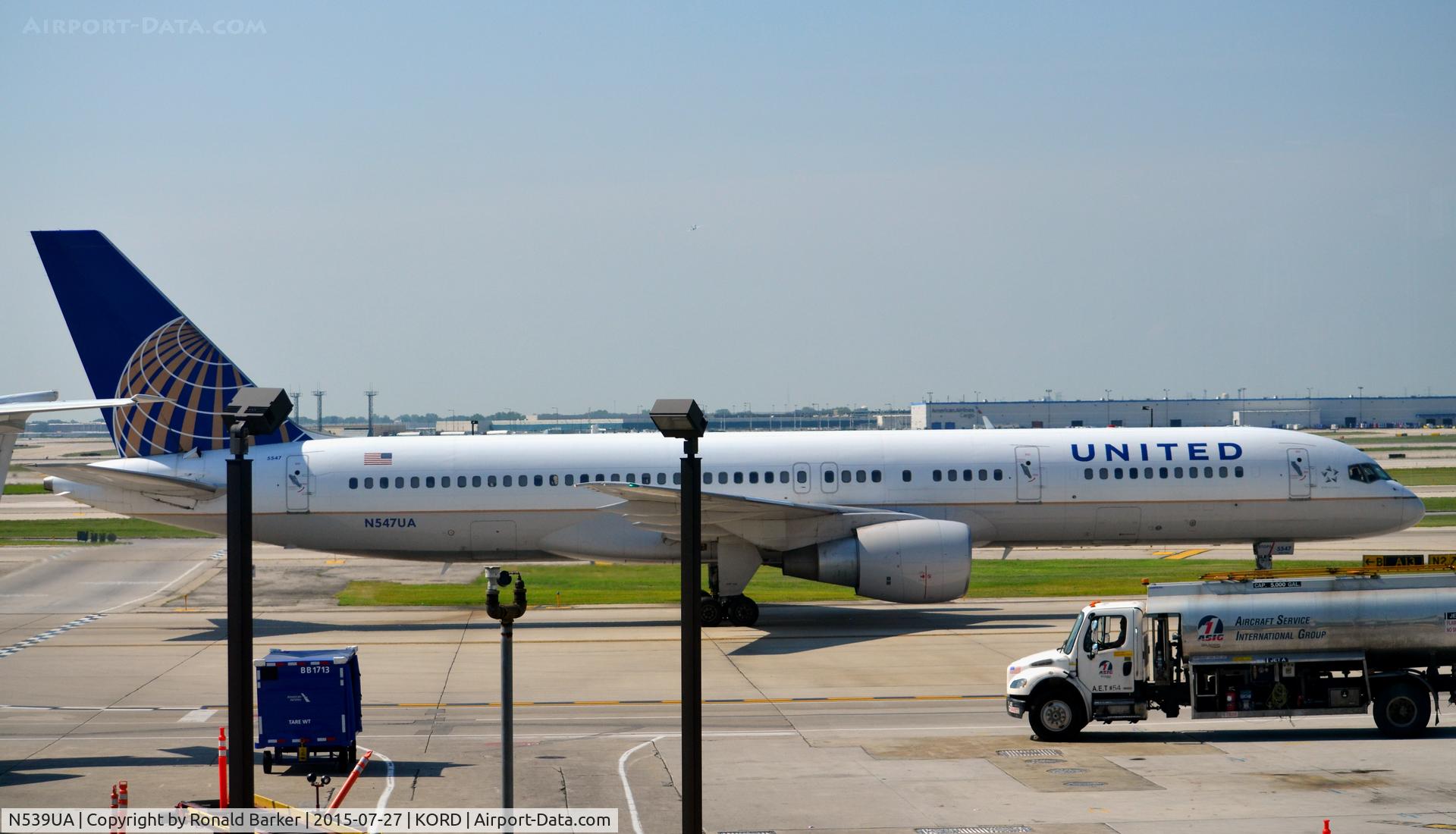 N539UA, 1991 Boeing 757-222 C/N 25223, Taxi O'Hare