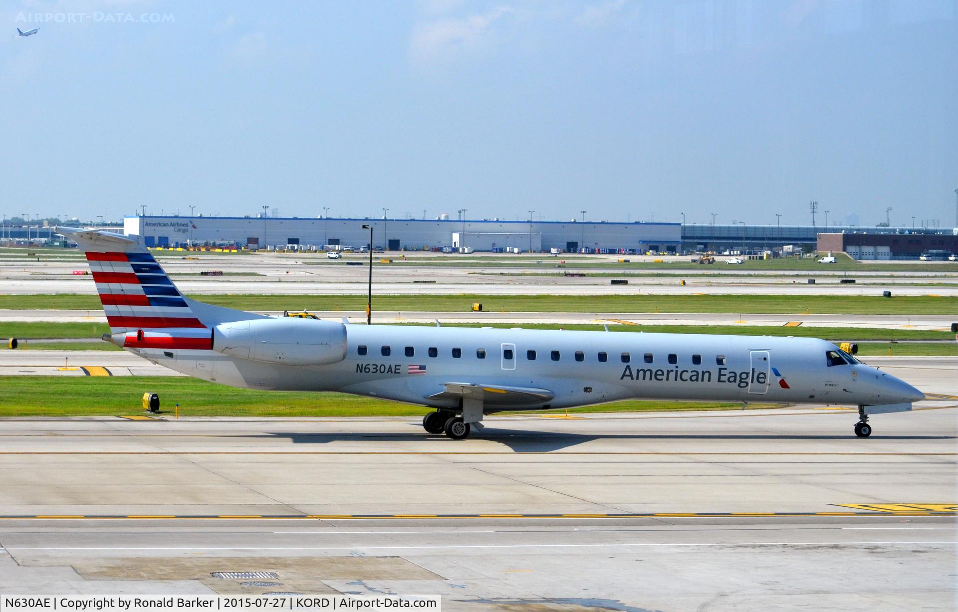 N630AE, 1999 Embraer ERJ-145LR (EMB-145LR) C/N 145132, Taxi O'Hare