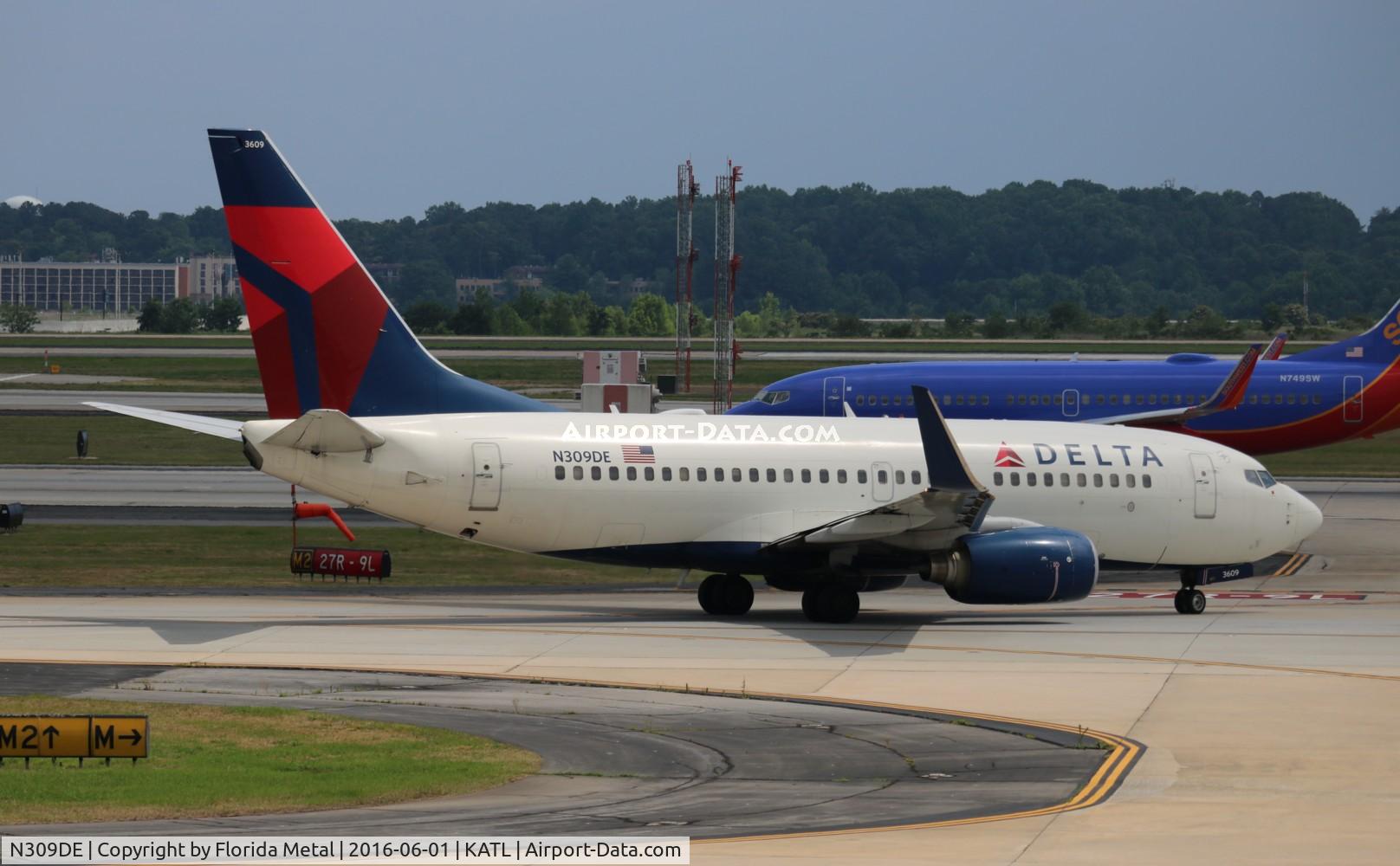 N309DE, 2009 Boeing 737-732 C/N 29634, ATL 2016