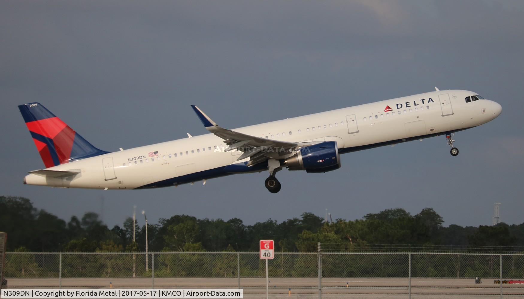 N309DN, 2016 Airbus A321-211 C/N 7268, MCO 2017