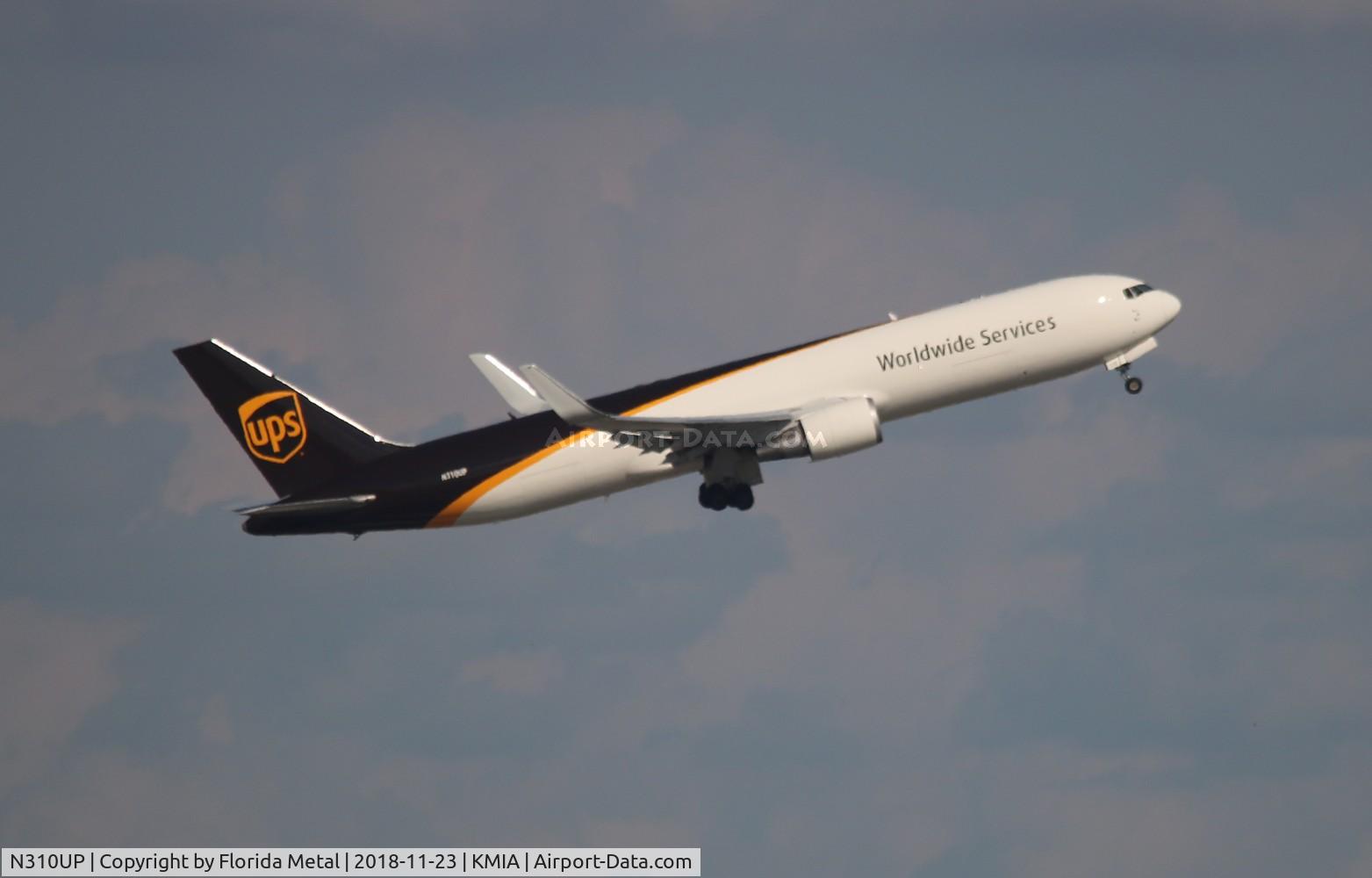 N310UP, 1996 Boeing 767-34AF C/N 27762, MIA 2018