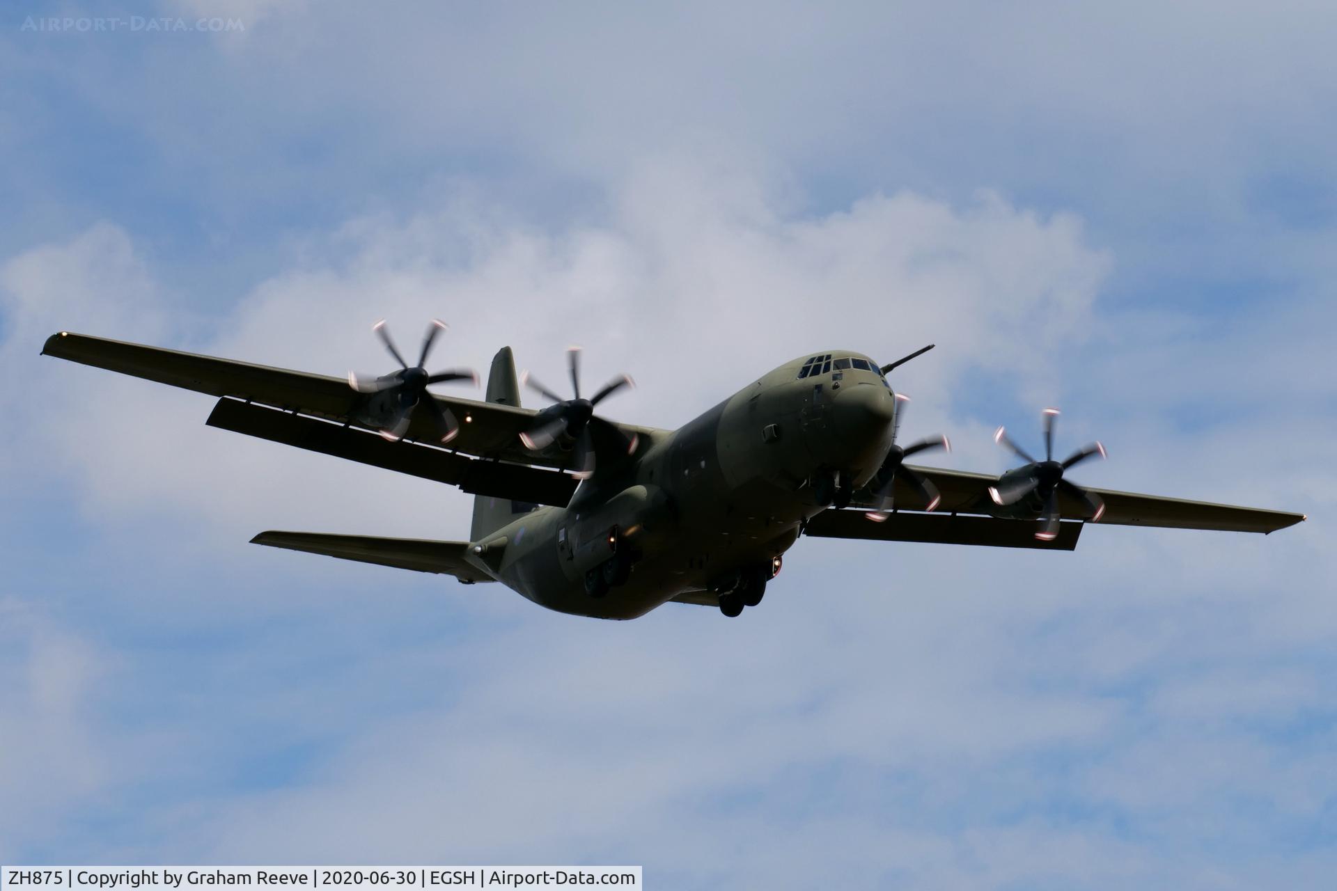 ZH875, 1998 Lockheed Martin C-130J-30 Super Hercules C4 C/N 382-5459, On approach to Norwich.