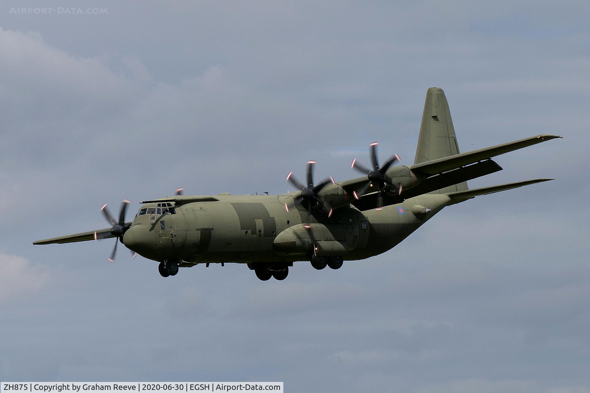 ZH875, 1998 Lockheed Martin C-130J-30 Super Hercules C4 C/N 382-5459, On approach to Norwich.