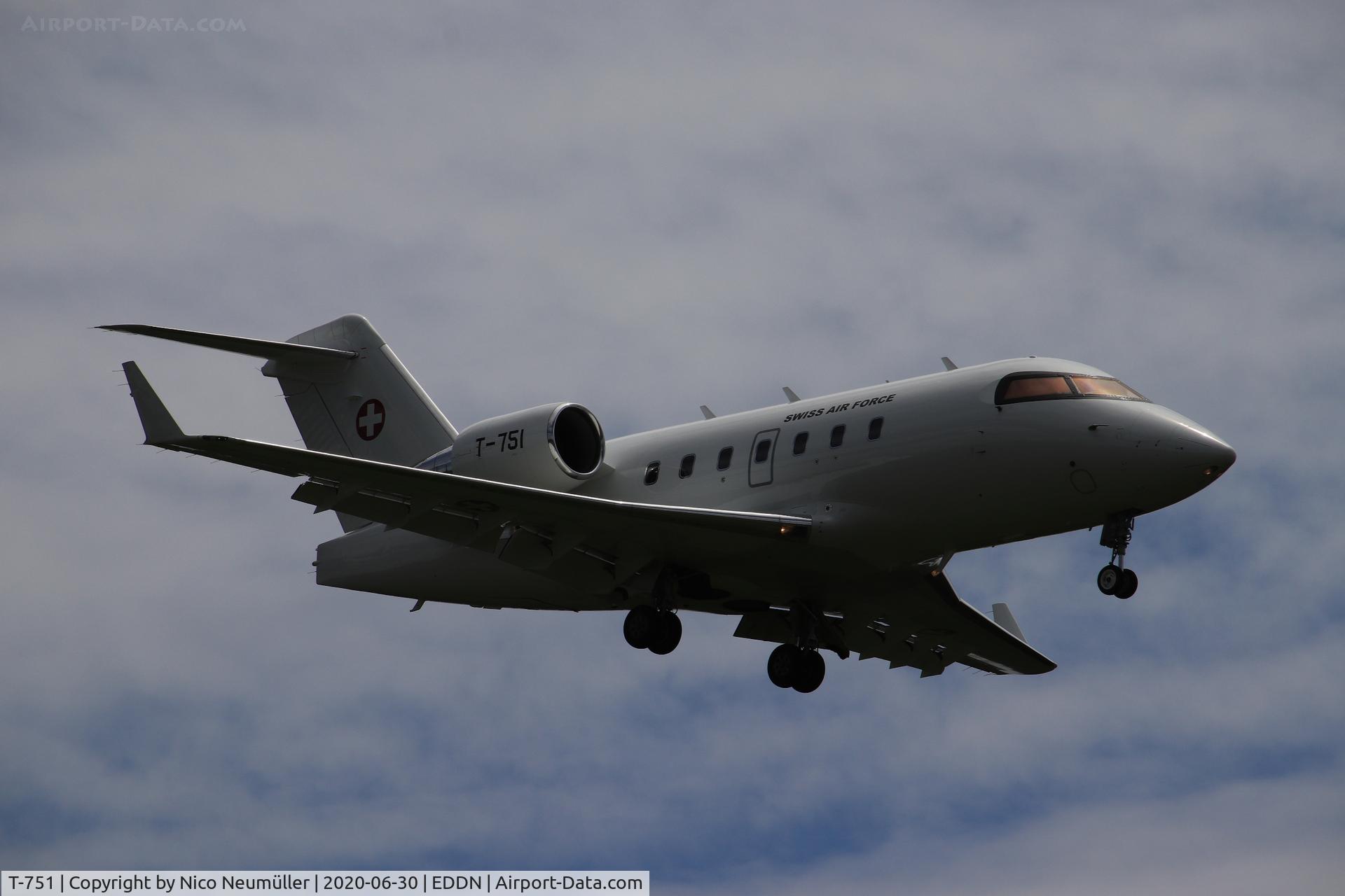 T-751, 2002 Bombardier Challenger 604 (CL-600-2B16) C/N 5530, Swiss Air Force in EDDN/NUE