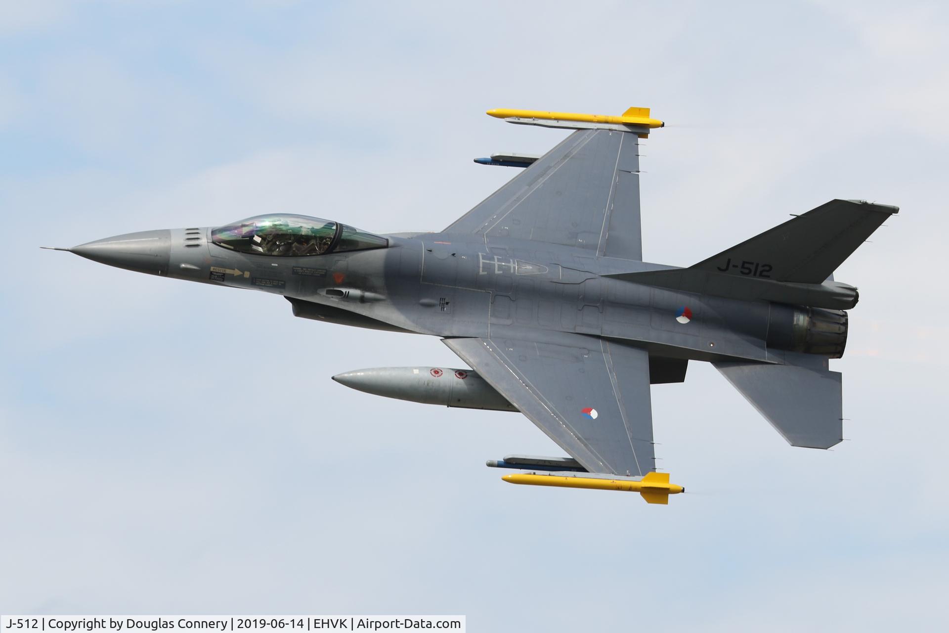 J-512, Fokker F-16AM Fighting Falcon C/N 6D-151, Departing Volkel AB as part of KLU open day