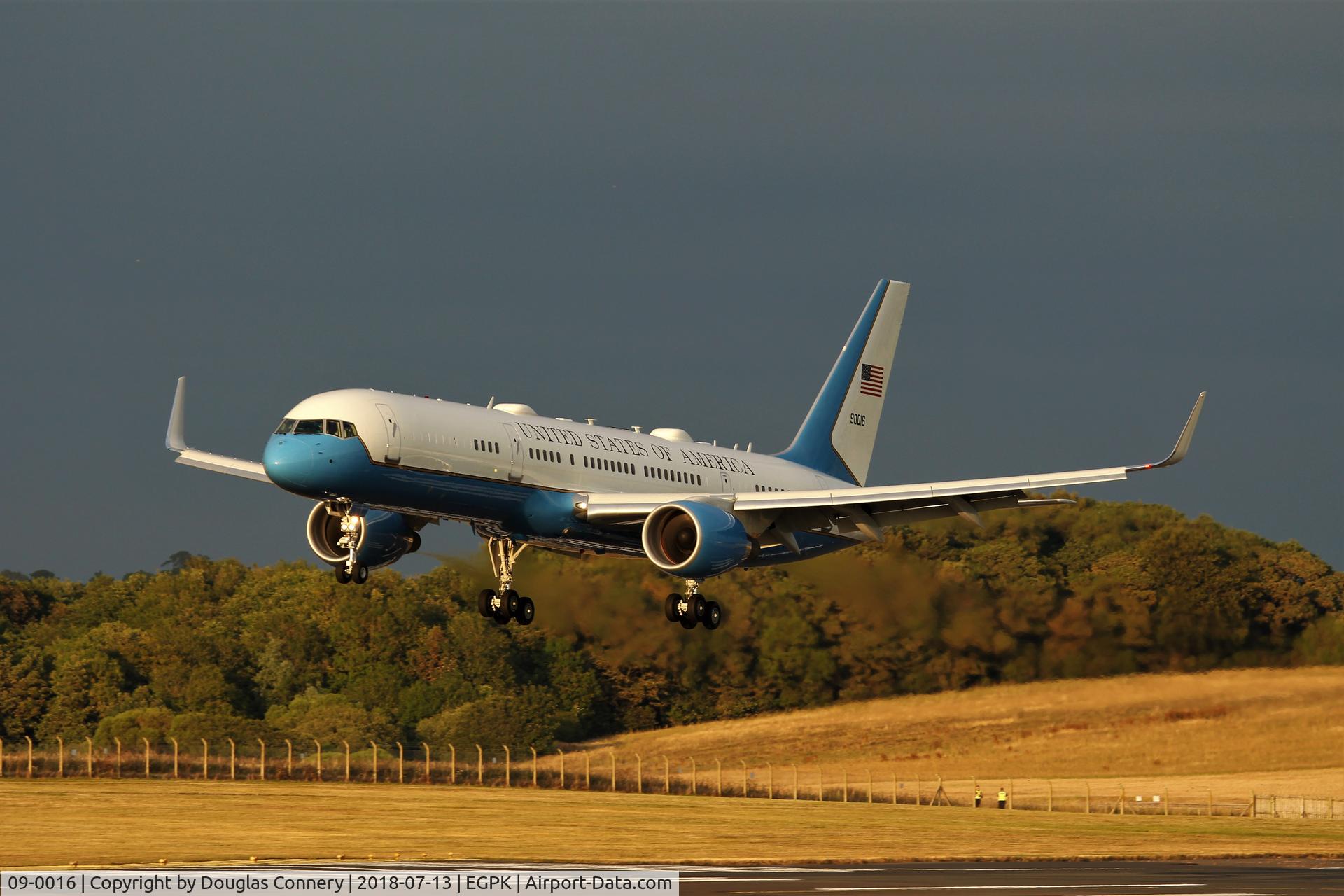 09-0016, 1996 Boeing 757-2Q8 C/N 28160, As part of the President Trump visit to Scotland C/S SAM45