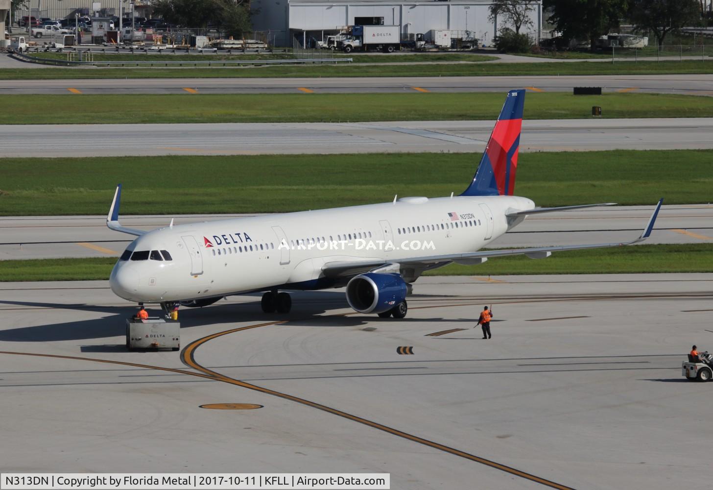 N313DN, 2016 Airbus A321-211 C/N 7381, FLL 2017