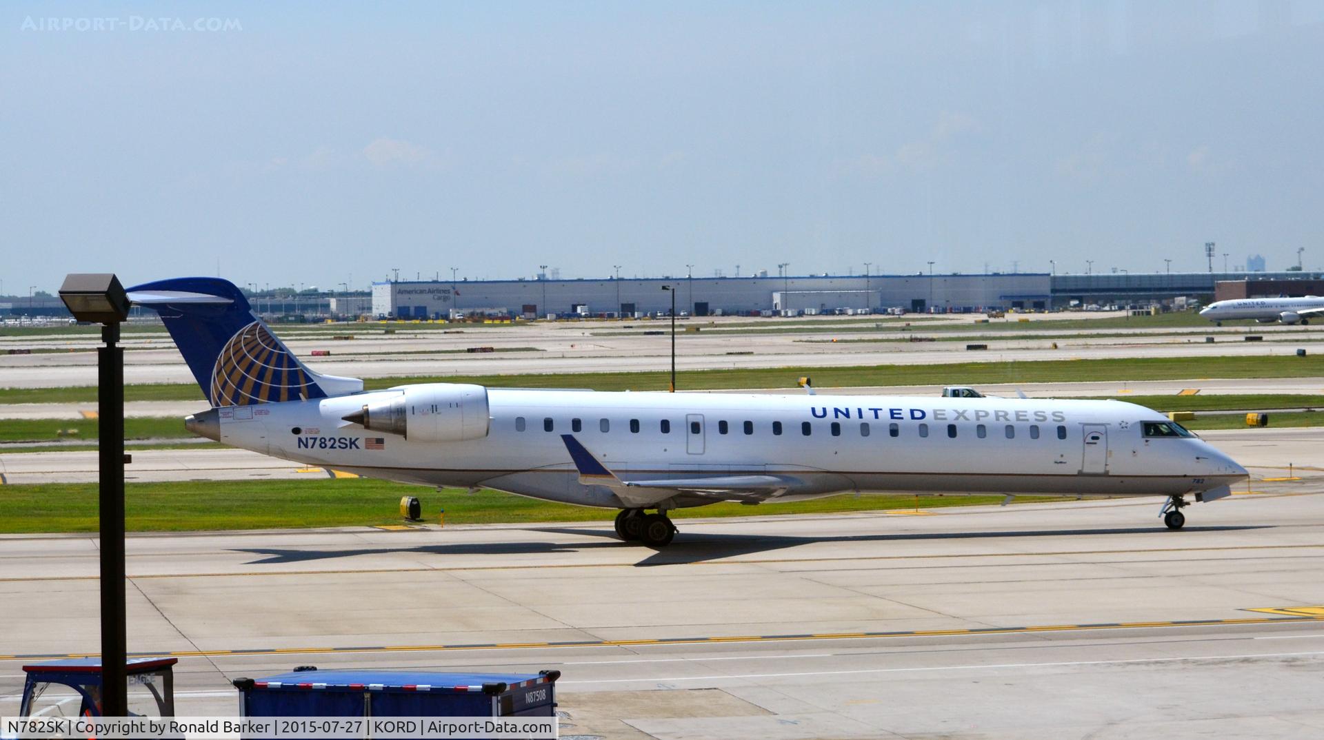 N782SK, Bombardier CRJ-701ER (CL-600-2C10) Regional Jet C/N 10278, Takeoff O'Hare