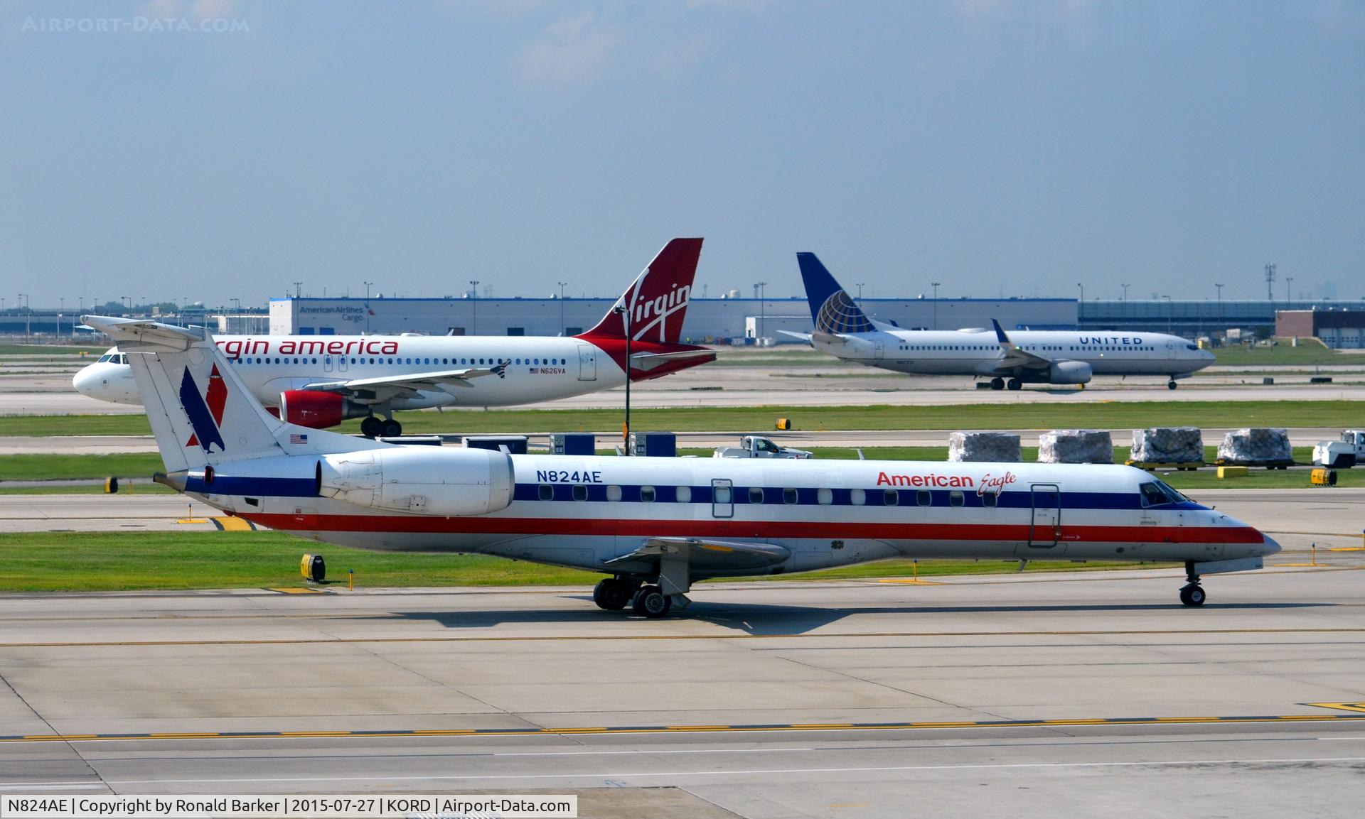 N824AE, 2002 Embraer ERJ-140LR (EMB-135KL) C/N 145584, Taxi O'Hare