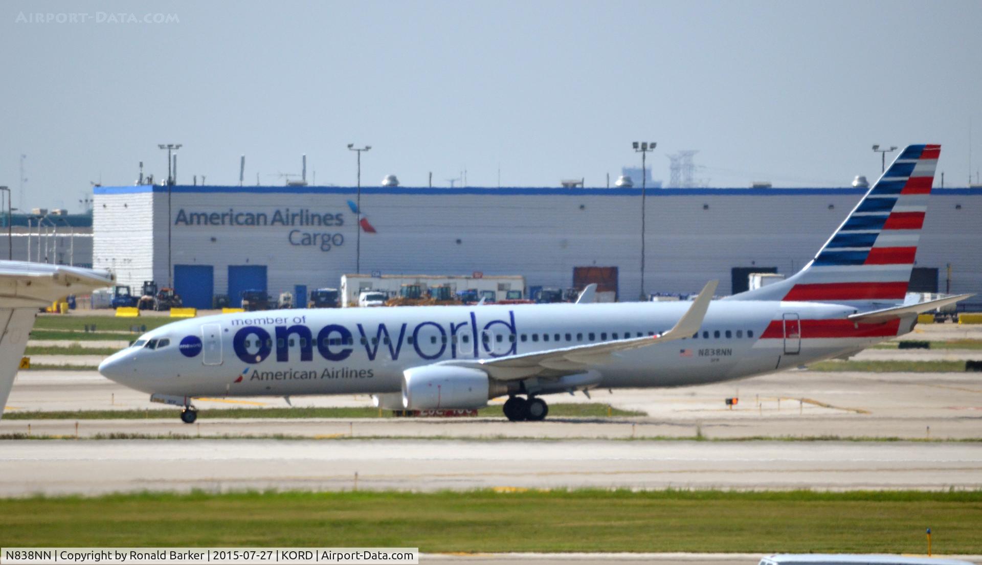 N838NN, 2010 Boeing 737-823 C/N 31097, Taxi O'Hare