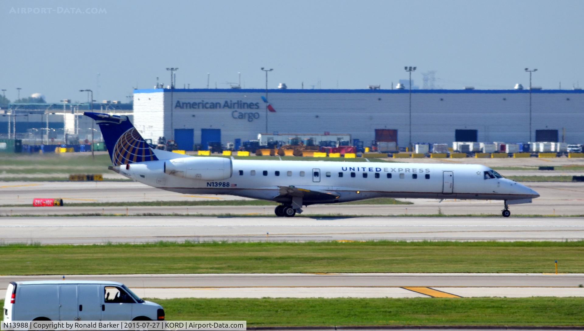 N13988, 2000 Embraer ERJ-145LR (EMB-145LR) C/N 145265, Takeoff O'Hare