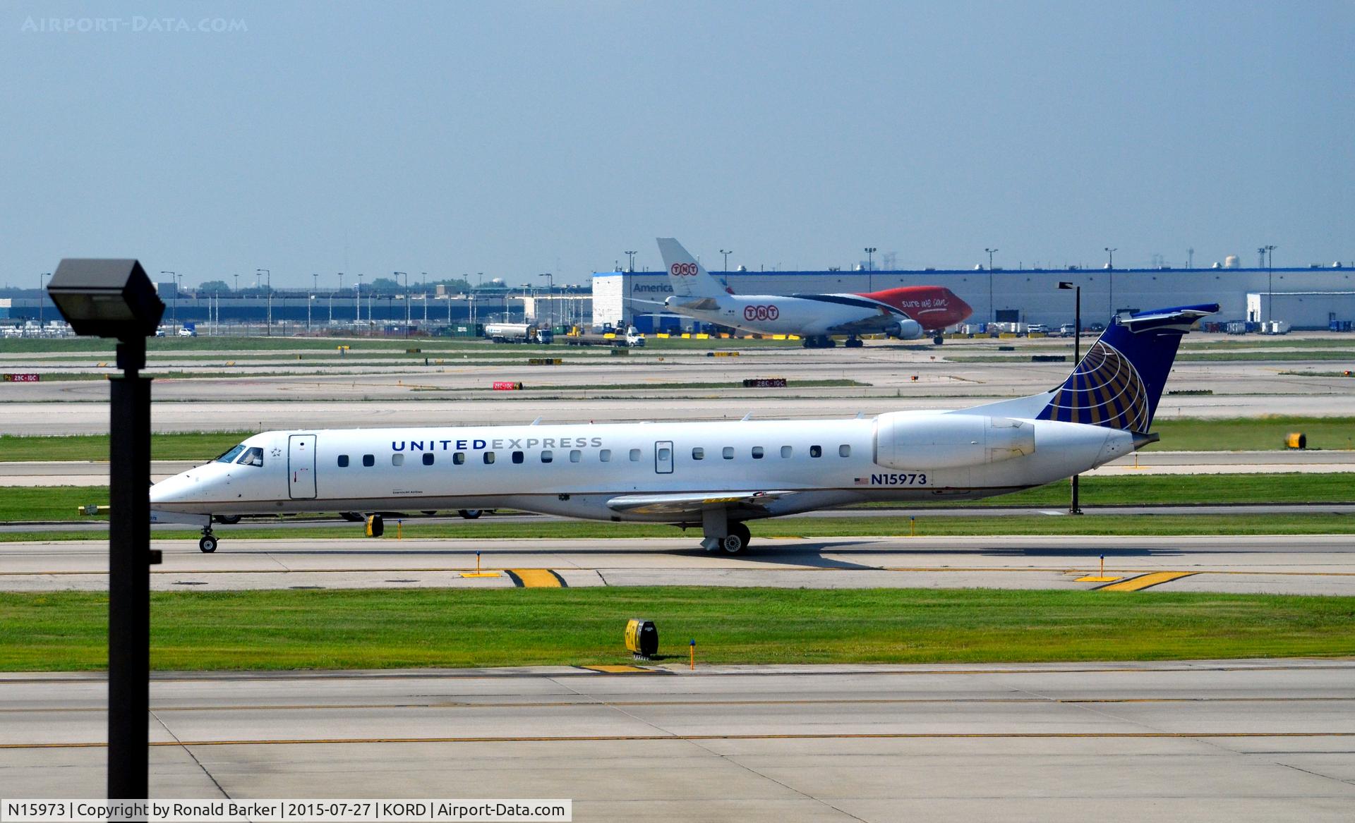 N15973, 1999 Embraer ERJ-145LR (EMB-145LR) C/N 145159, Taxi O'Hare