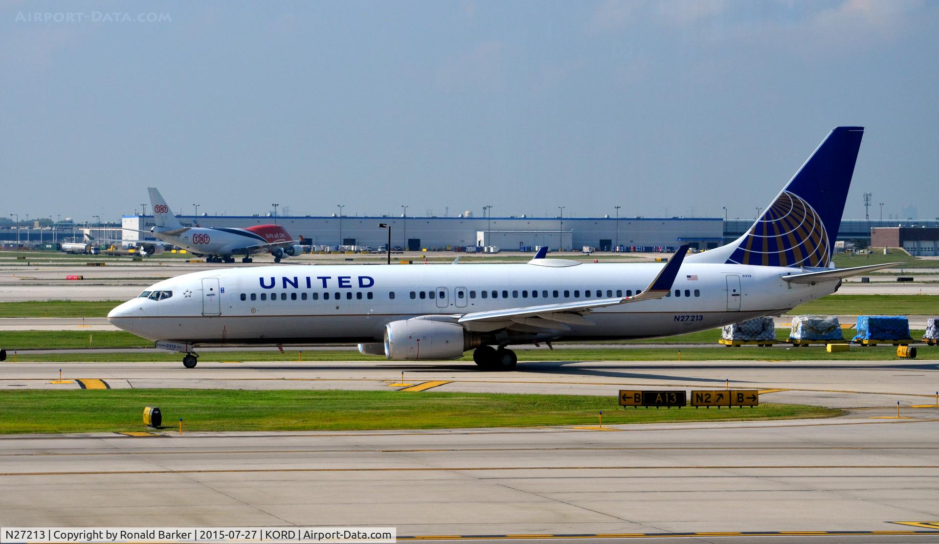 N27213, 1998 Boeing 737-824 C/N 28773, Takeoff O'Hare