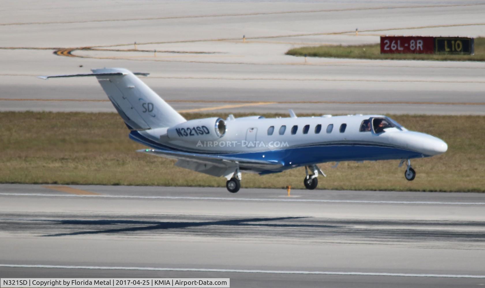 N321SD, 2009 Cessna 525B CitationJet CJ3 C/N 525B-0320, MIA 2017
