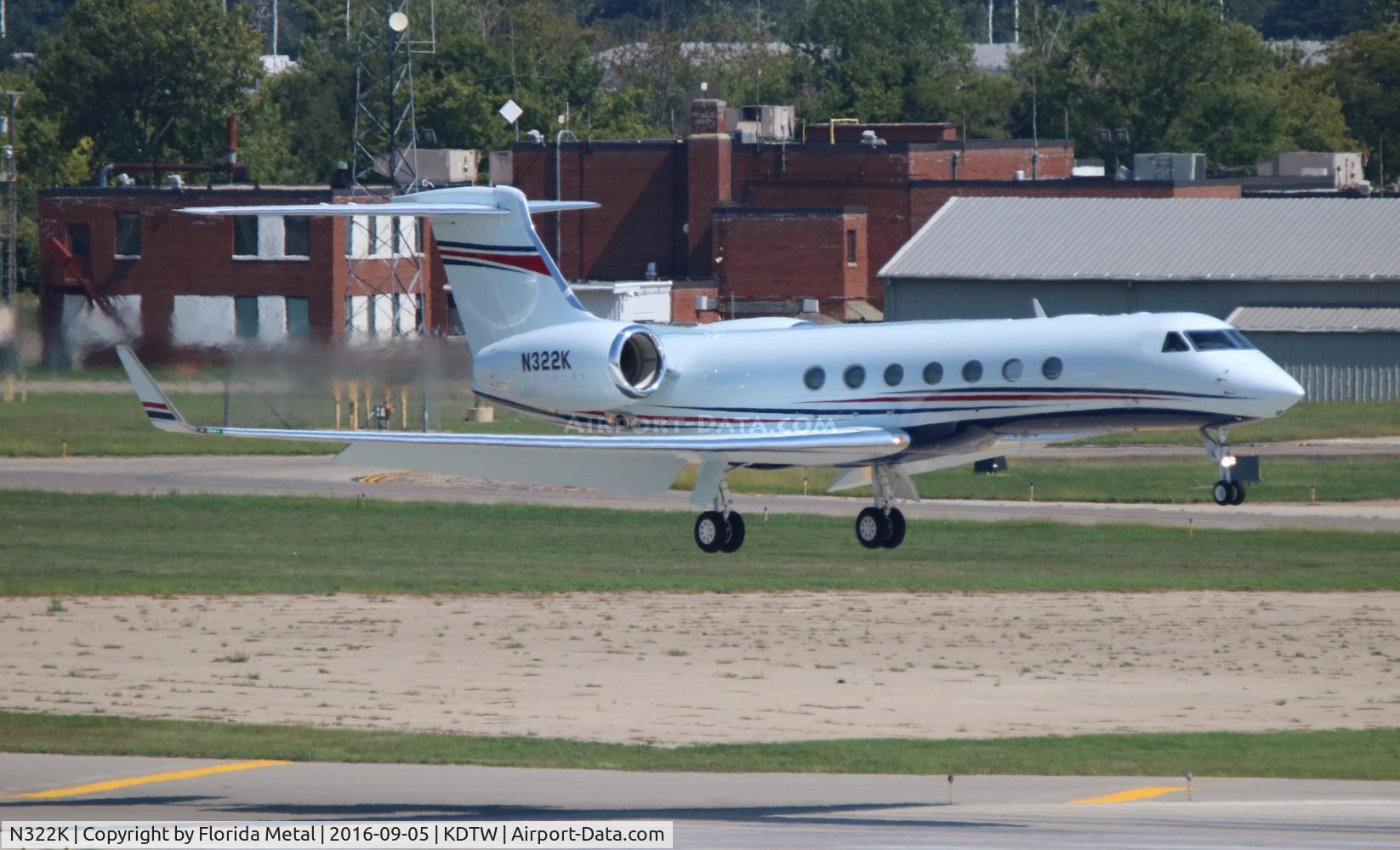 N322K, 2015 Gulfstream Aerospace GV-SP (G550) C/N 5507, DTW 2016