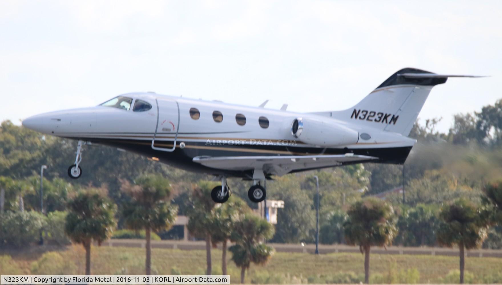 N323KM, 2011 Hawker Beechcraft 390 Premier 1A C/N RB-305, NBAA 2016