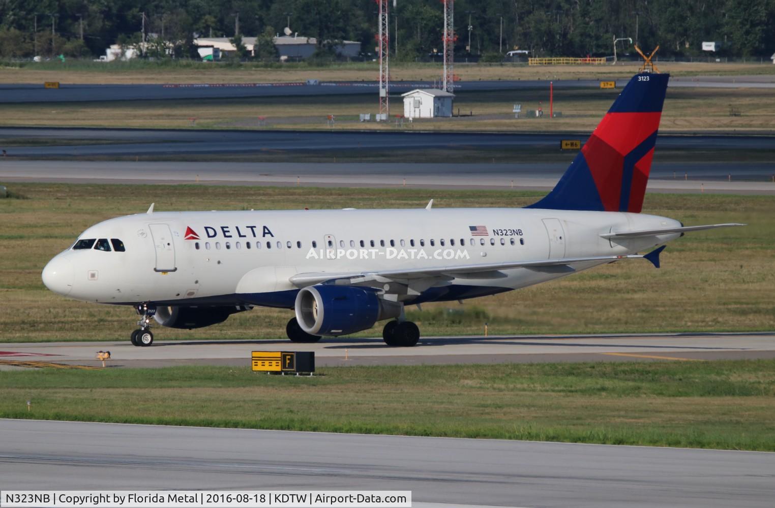 N323NB, 2001 Airbus A319-114 C/N 1453, DTW 2016