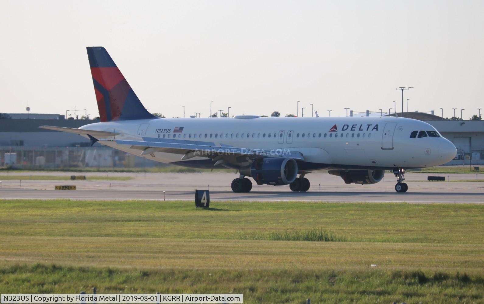 N323US, 1992 Airbus A320-211 C/N 272, Delta