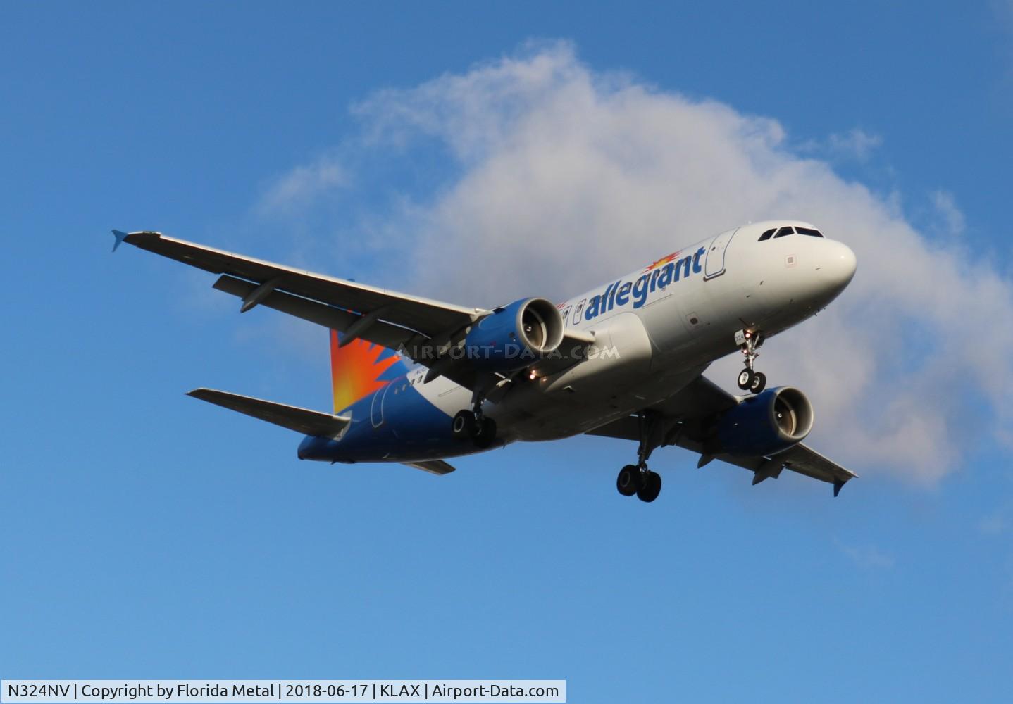 N324NV, 2006 Airbus A319-111 C/N 2709, LAX 2018