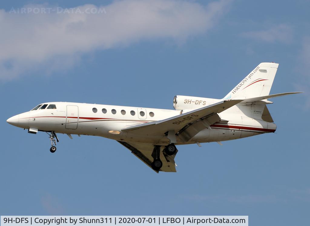 9H-DFS, 1987 Dassault Falcon 50 C/N 185, Landing rwy 32L