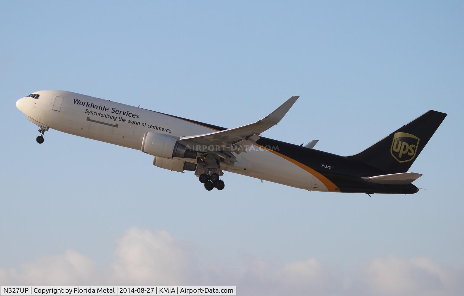 N327UP, 1998 Boeing 767-34AF C/N 27753, MIA 2014