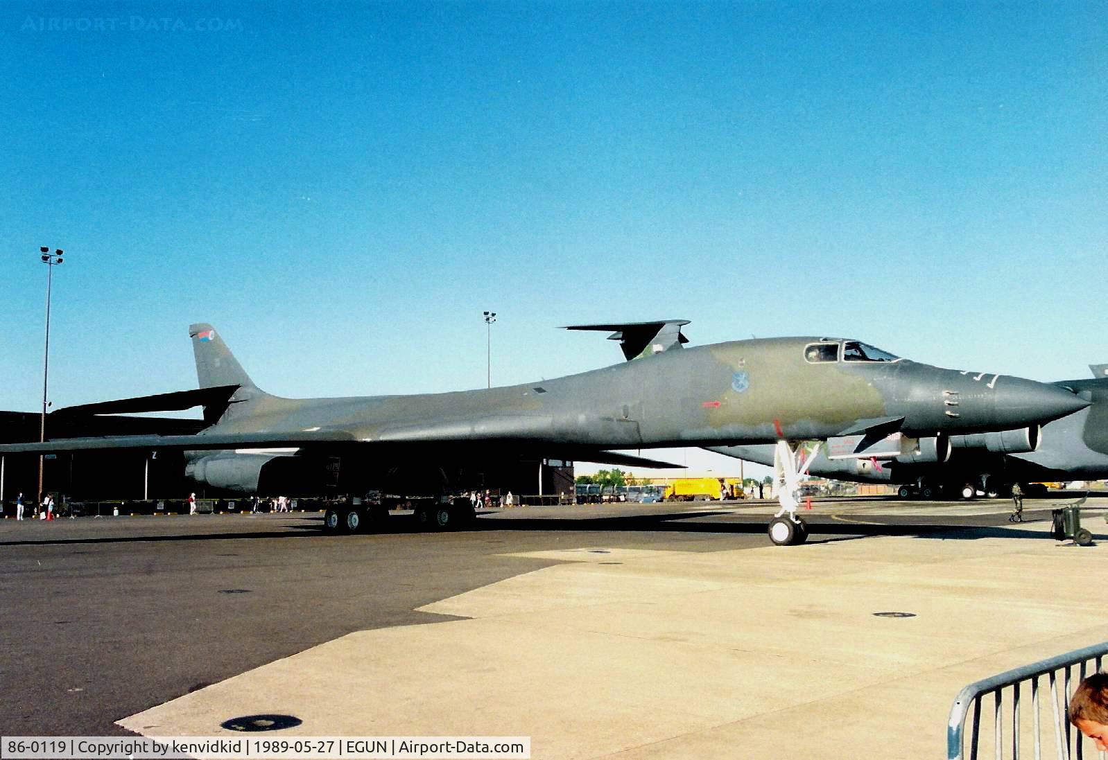 86-0119, 1986 Rockwell B-1B Lancer C/N 79, At the 1989 Mildenhall Air Fete.